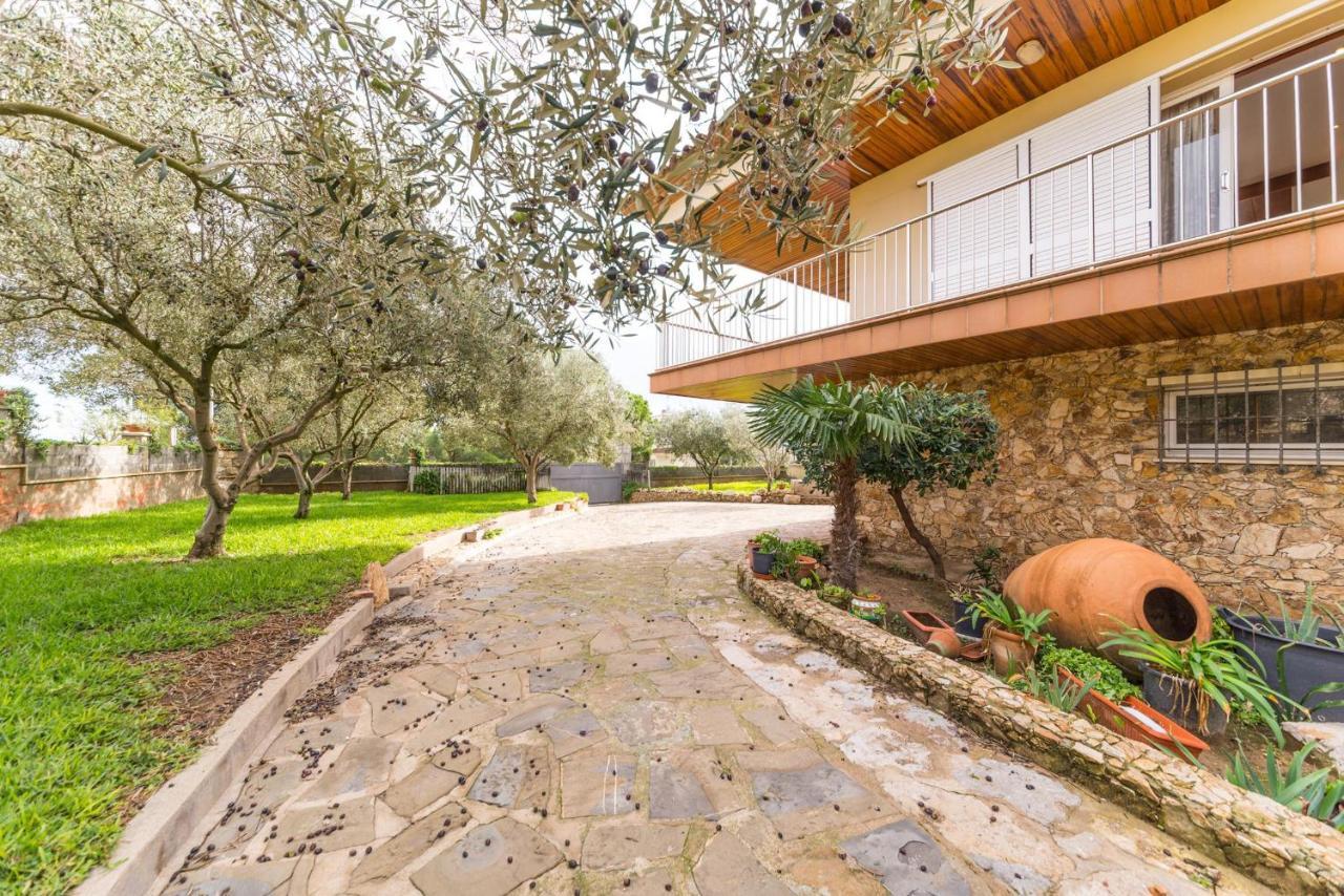 Villa Nuria L' Escala Bagian luar foto
